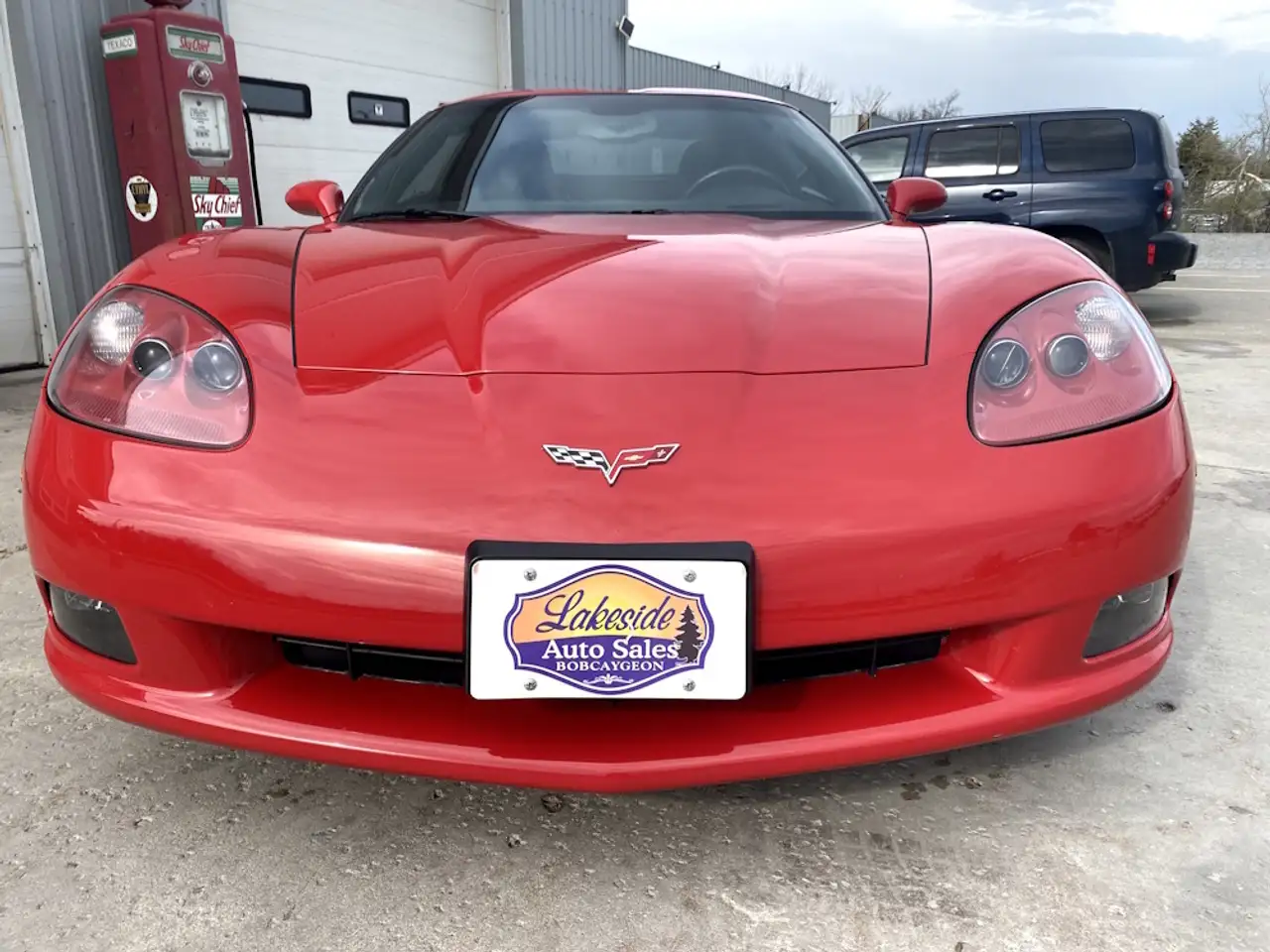 Chevrolet Corvette снимка Chevrolet Corvette