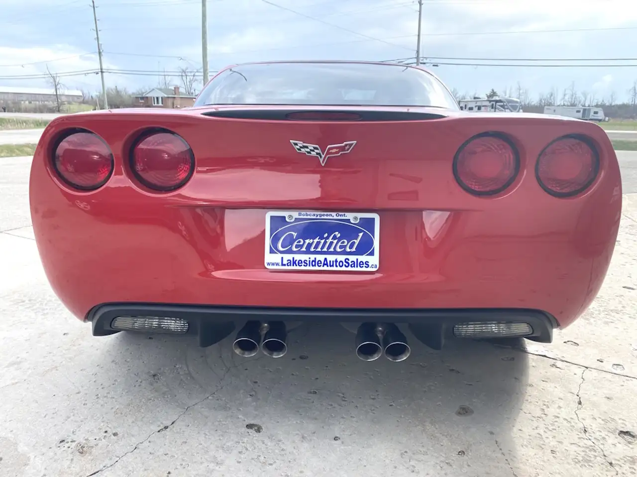 Chevrolet Corvette снимка Chevrolet Corvette