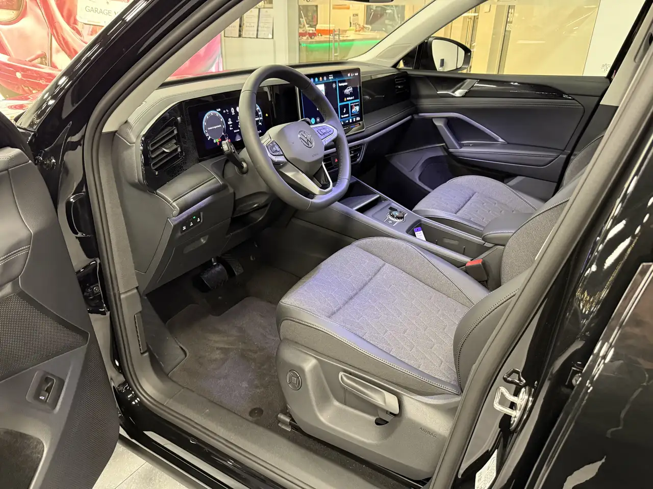 Volkswagen Tiguan Tiguan 1.5 eTSI DSG Life plus * 0 km ! * NEW 2