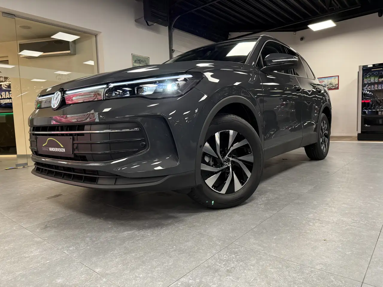 Volkswagen Tiguan Tiguan 1.5 eTSI DSG Life plus * 0 km ! * NEW 16
