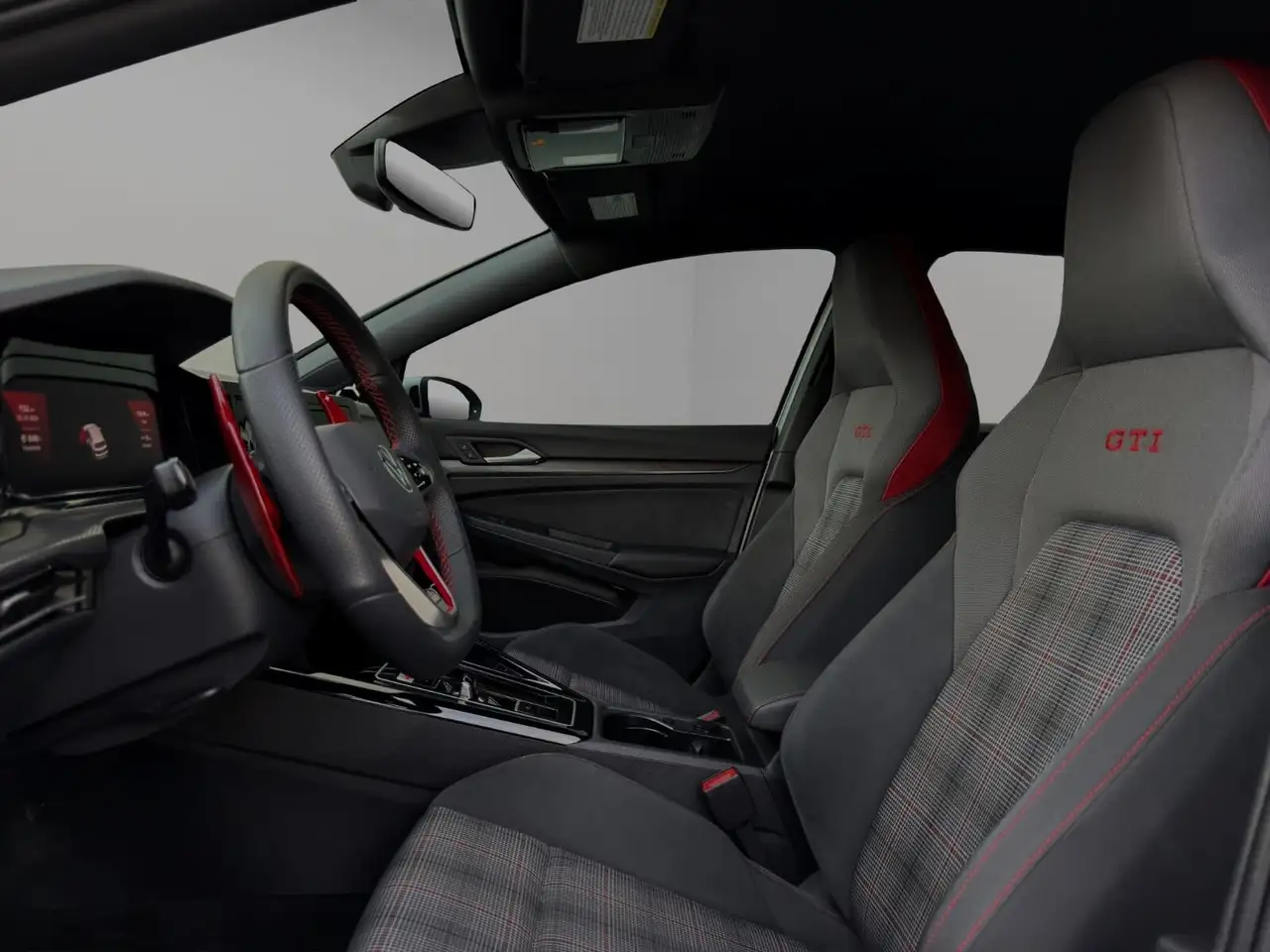 Volkswagen Golf GTI снимка Volkswagen Golf GTI
