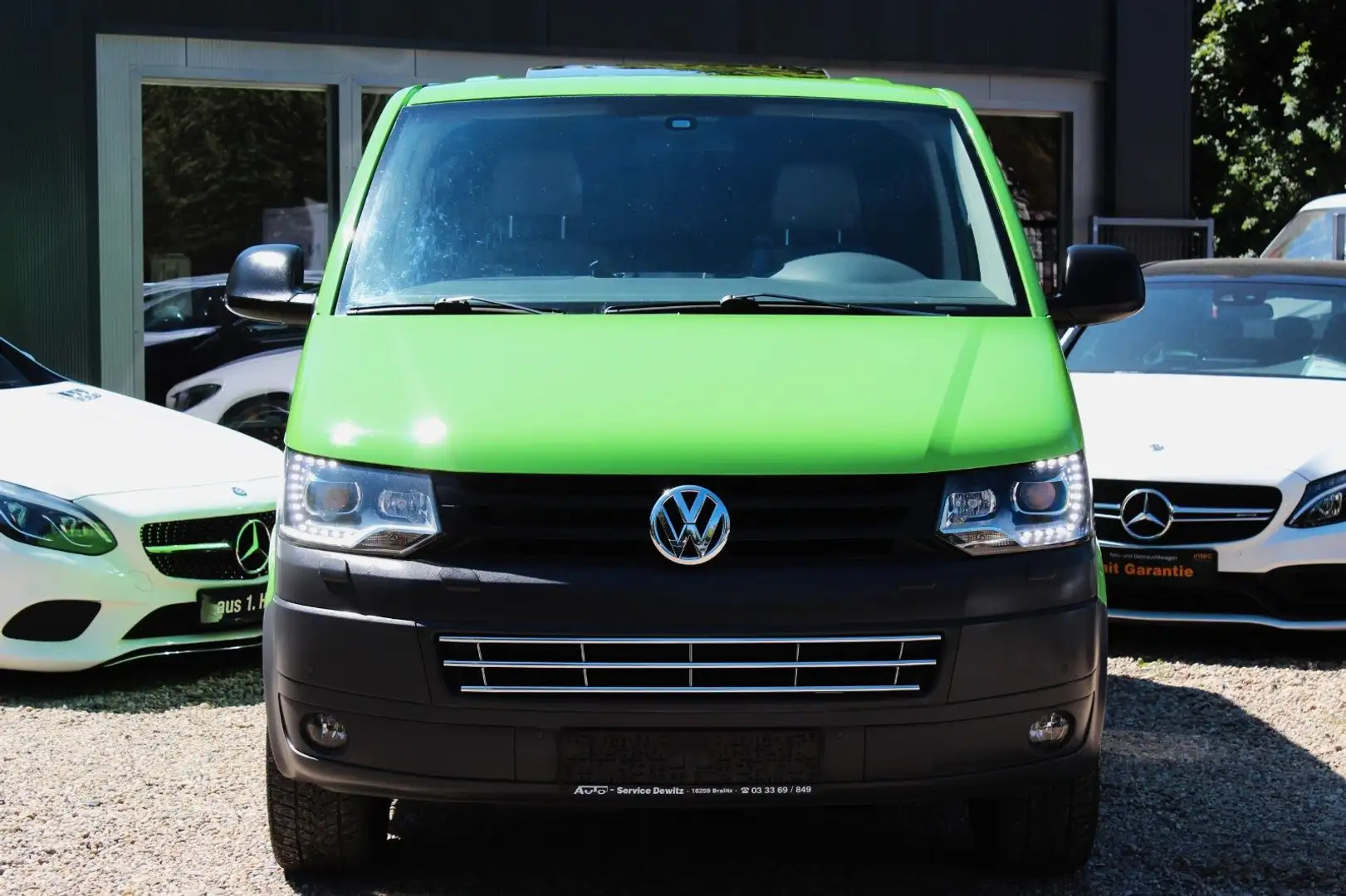 Volkswagen T5 Multivan Transporter Bus Comfortl DSG 4MOTION Grün - 2