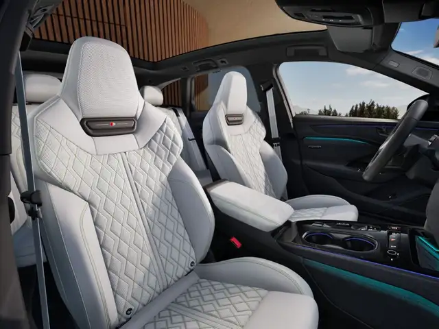 Audi A6 view 9