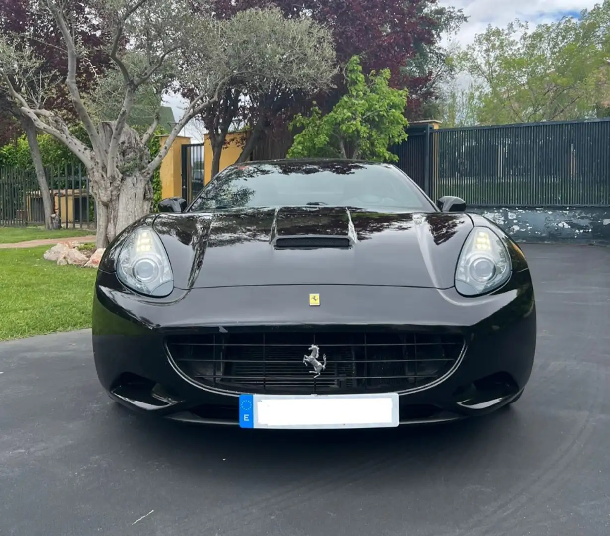Ferrari California Negro - 2