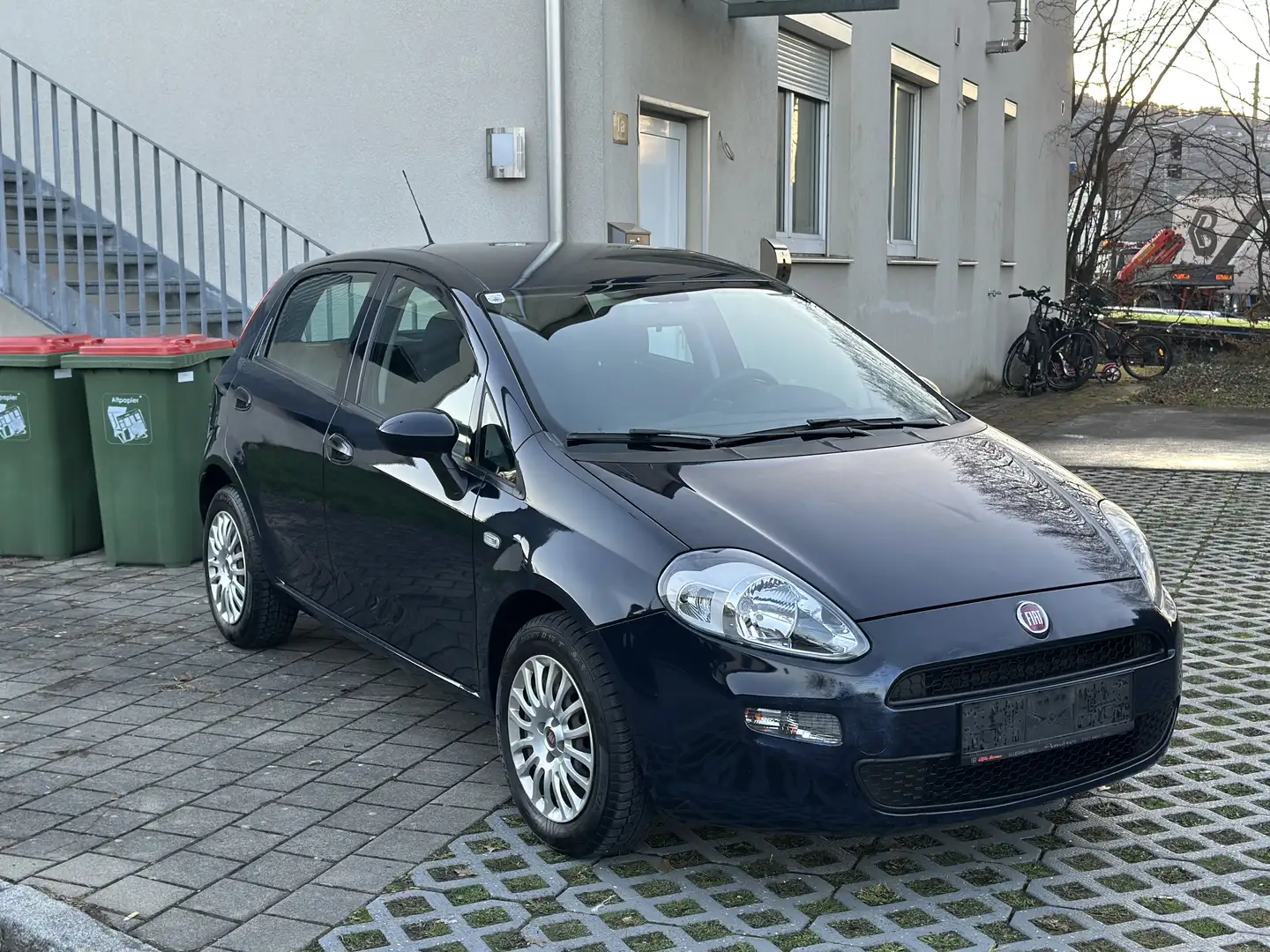 Fiat Punto 1,2 69 Lounge - 1