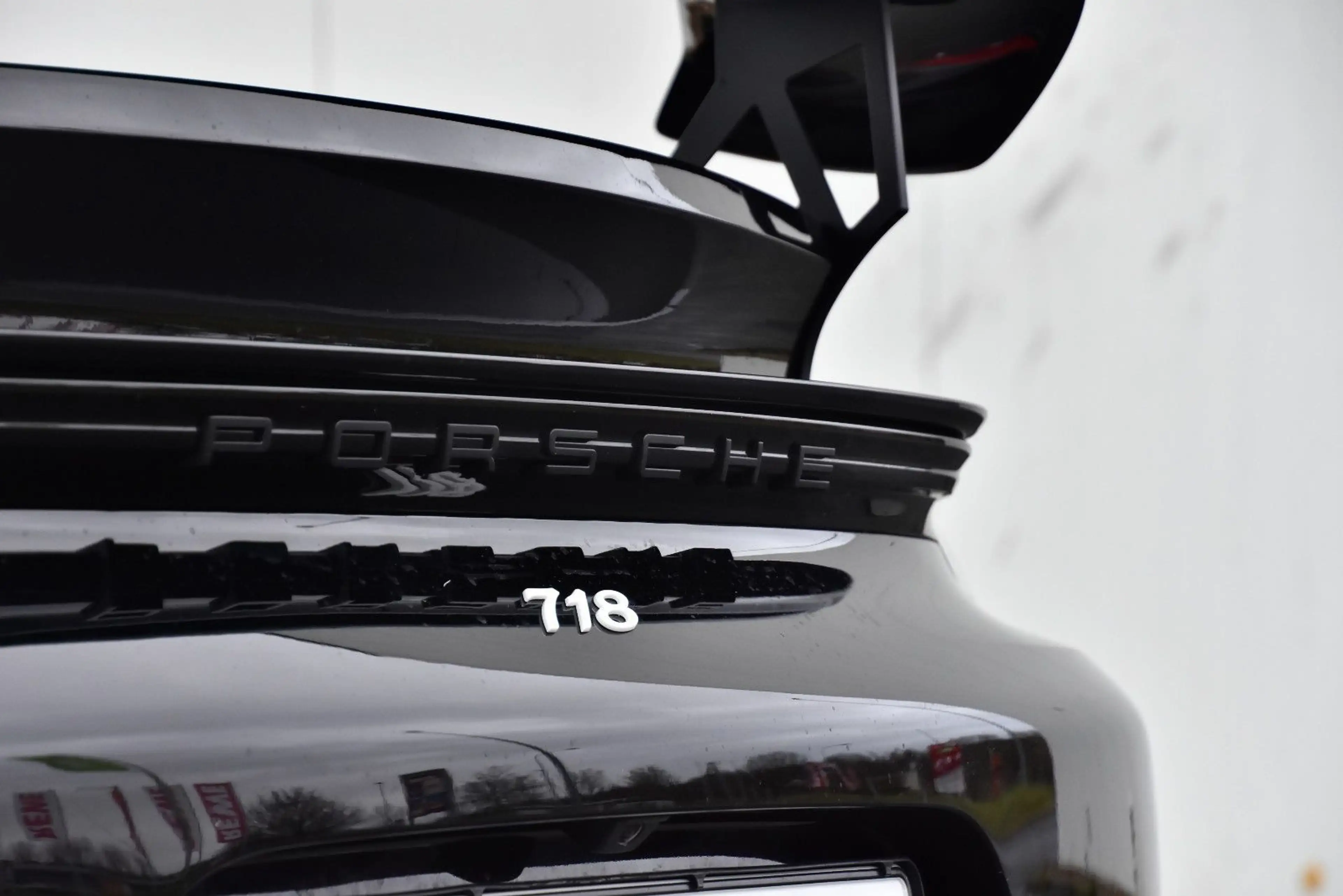 Porsche Cayman 718 Style Edition GT4 Carbon TechArt — photo 19