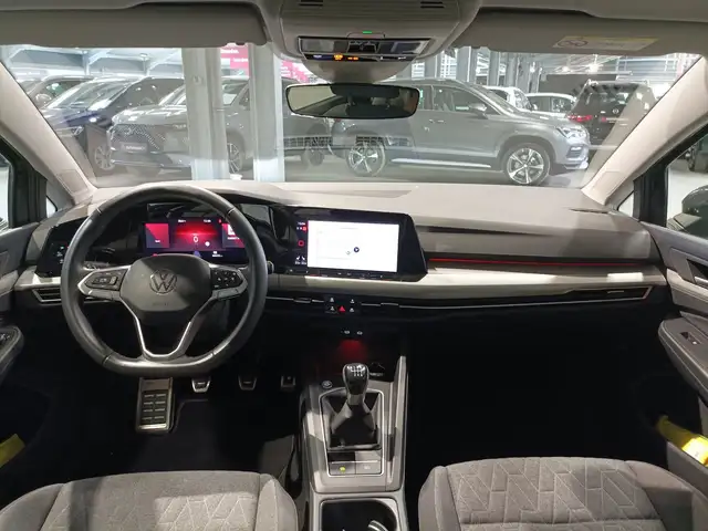 Volkswagen Golf view 9