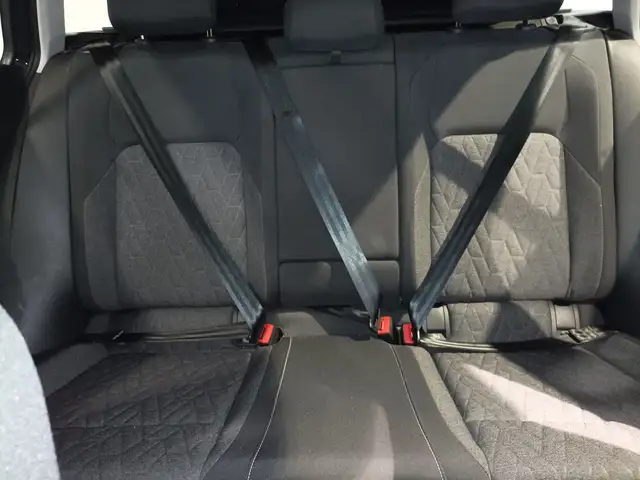 Volkswagen Golf view 15