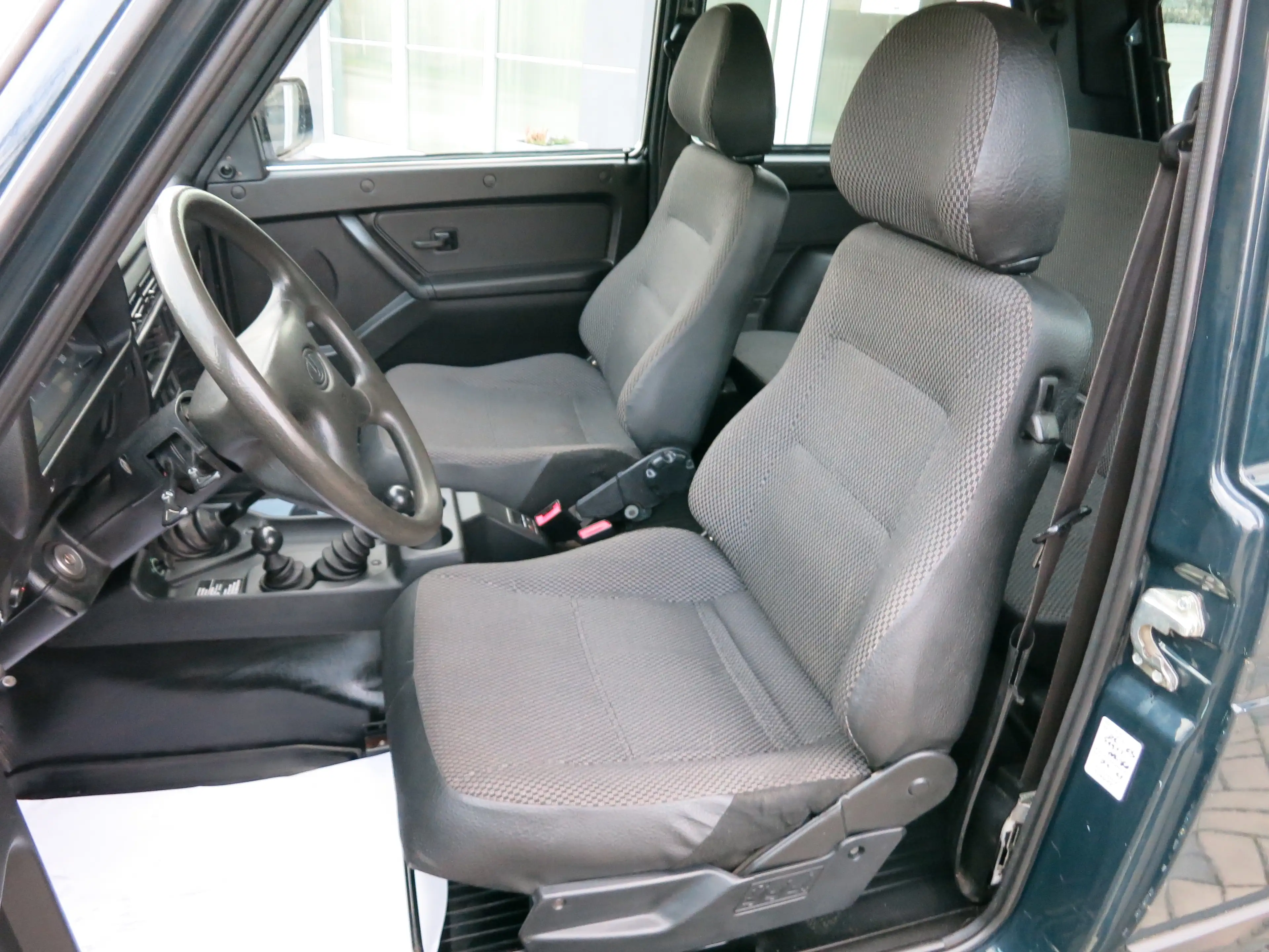 Lada Taiga Basis 4x4 1,9T Anhängelast 1.HAND TÜV+AU NEU — photo 10