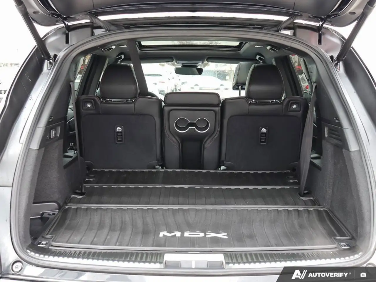 Acura MDX снимка Acura MDX