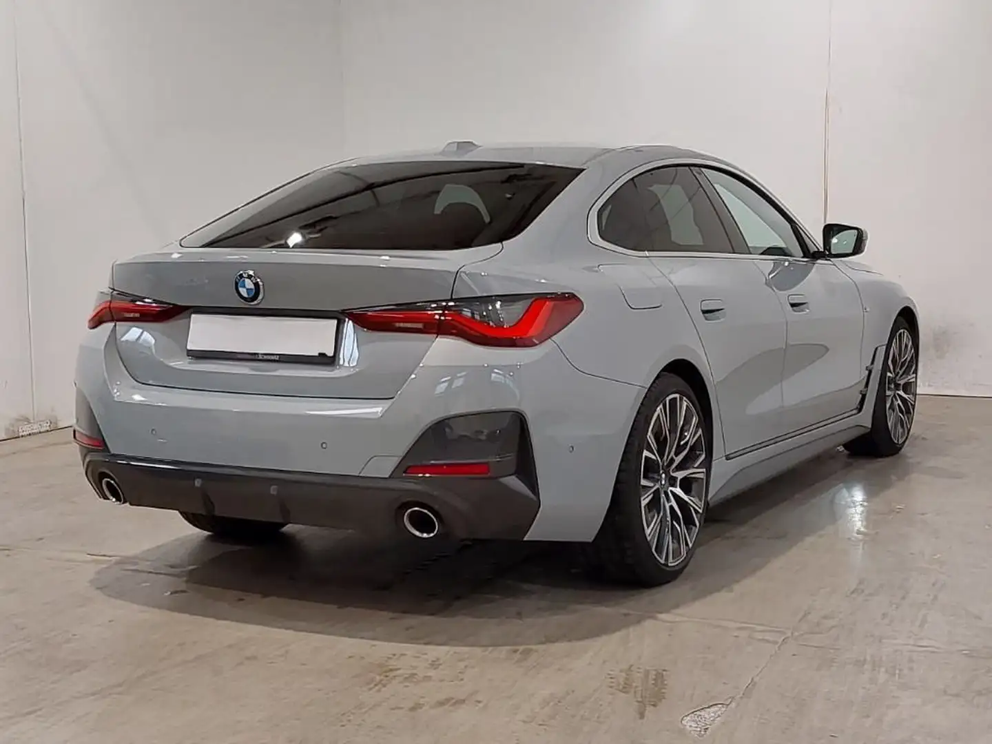 BMW 420 d xDrive Gran Coupe M Sport ACC/MMRY/STNDHZNG Grau - 2