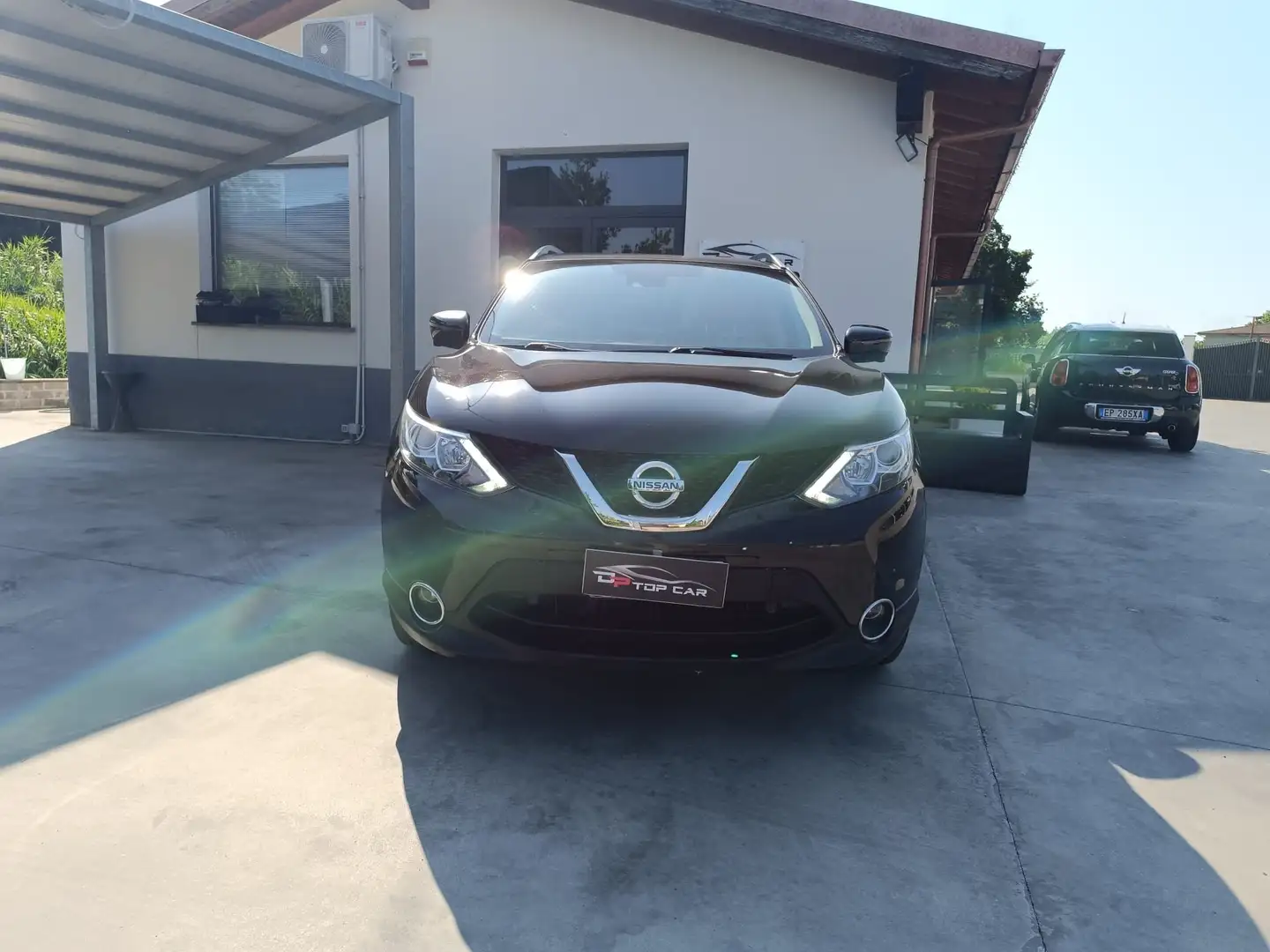 Nissan Qashqai Qashqai 1.5 dci Tekna 110cv E6 Noir - 2