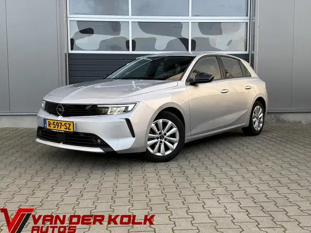 Opel Astra 1.2 Business Edition | LED | CarPlay | Navigatie |