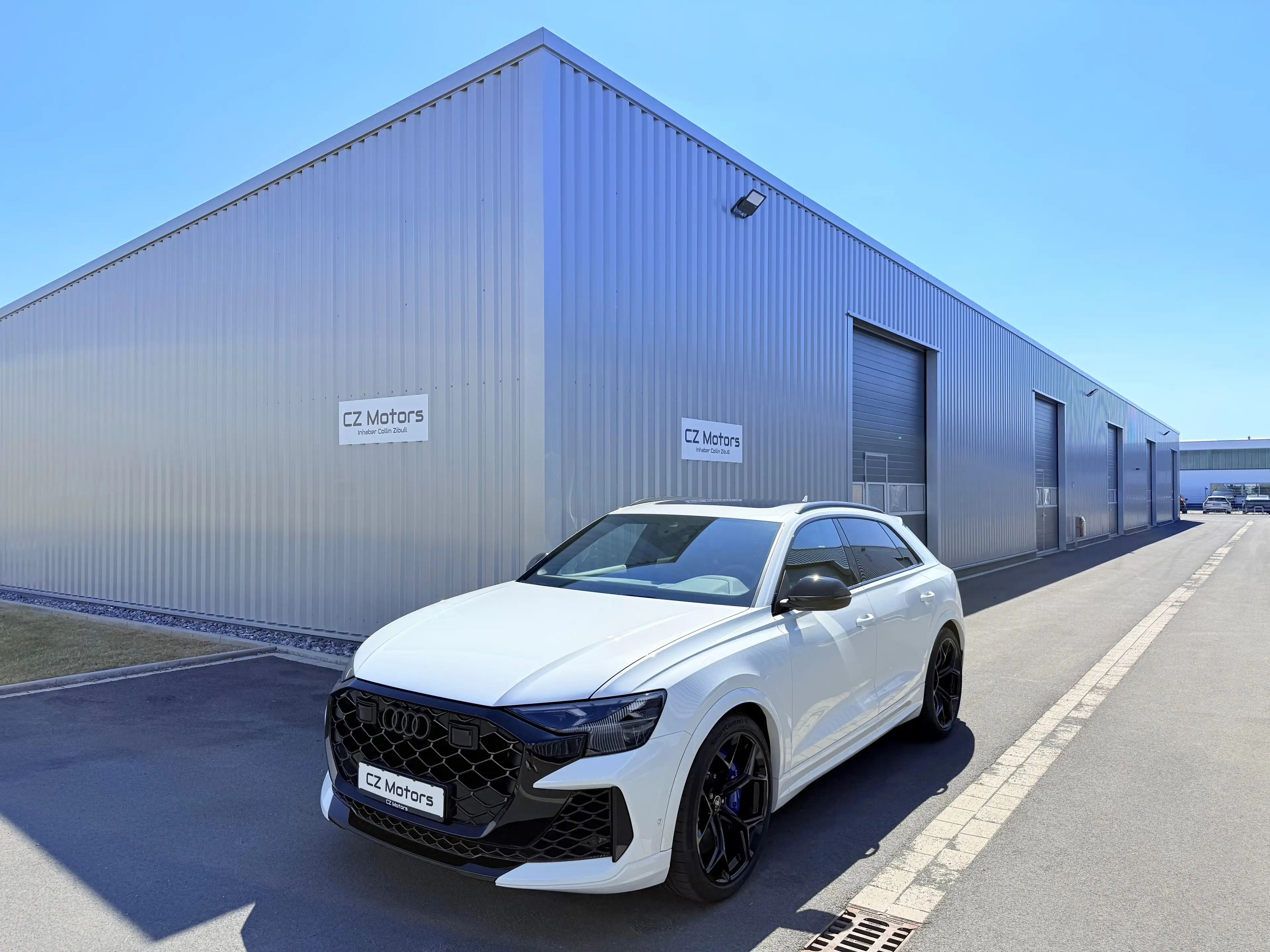 Audi RS Q8 RSQ8 performance Pano Massage HD-Laser 305km/h eAHK 1. Hand Scheckheft unfalfrei
