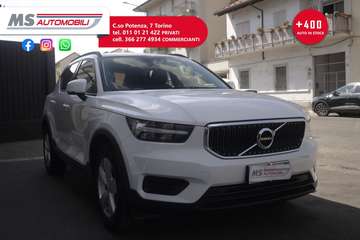Volvo XC40 T2 Momentum Essential 95KW ANNO 2022