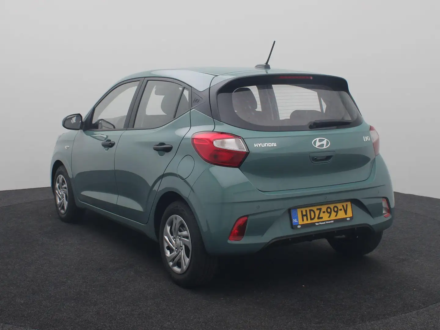 Hyundai i10 1.0 Comfort | Achteruitrijcamera | Navigatie | Cru Grün - 2