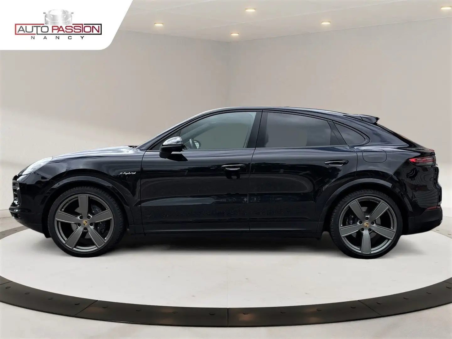 Porsche Cayenne Coupe 3.0 V6 462 ch Tiptronic BVA E-Hybrid Zwart - 2
