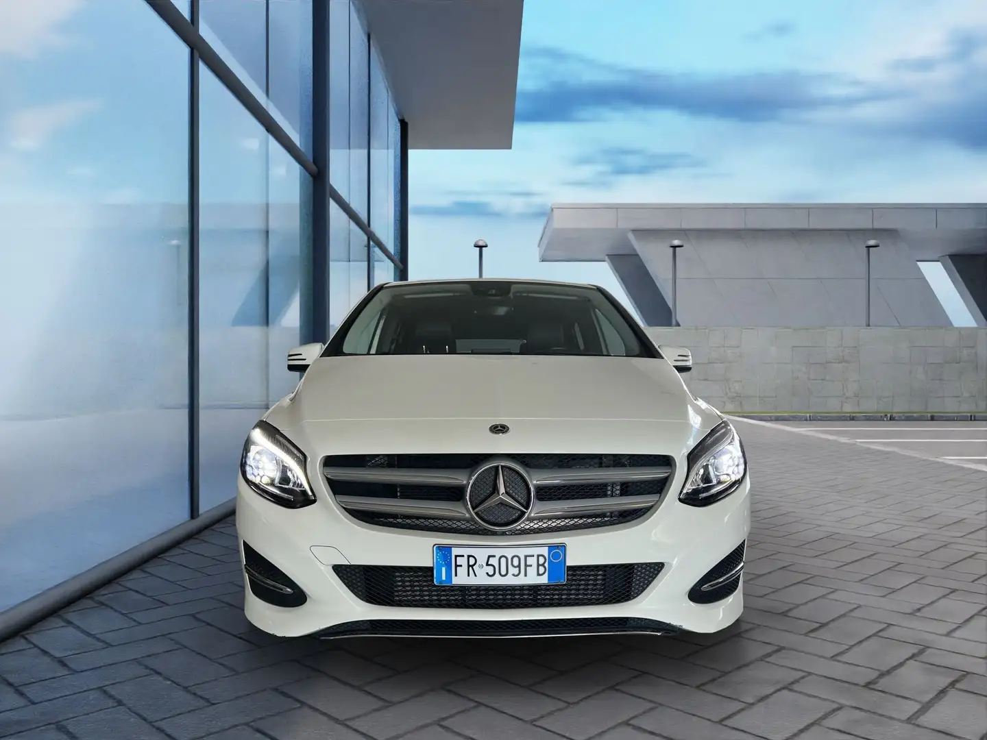 Mercedes-Benz B 180 B 180 d Sport Next Edition Bianco - 2