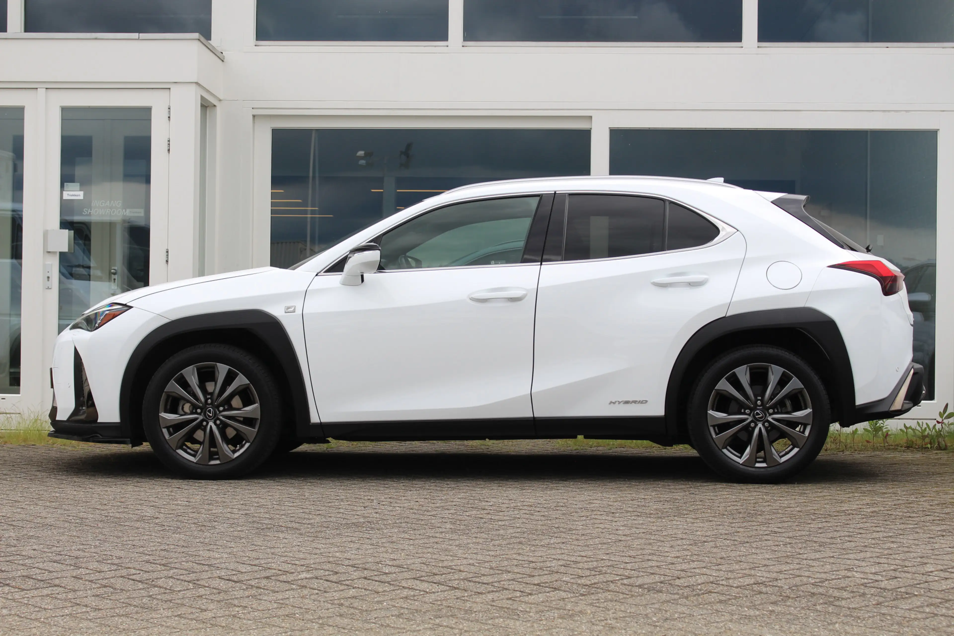Lexus UX 250h Hybride AWD F-Sport Premium I Wit Metallic I Mark — photo 15