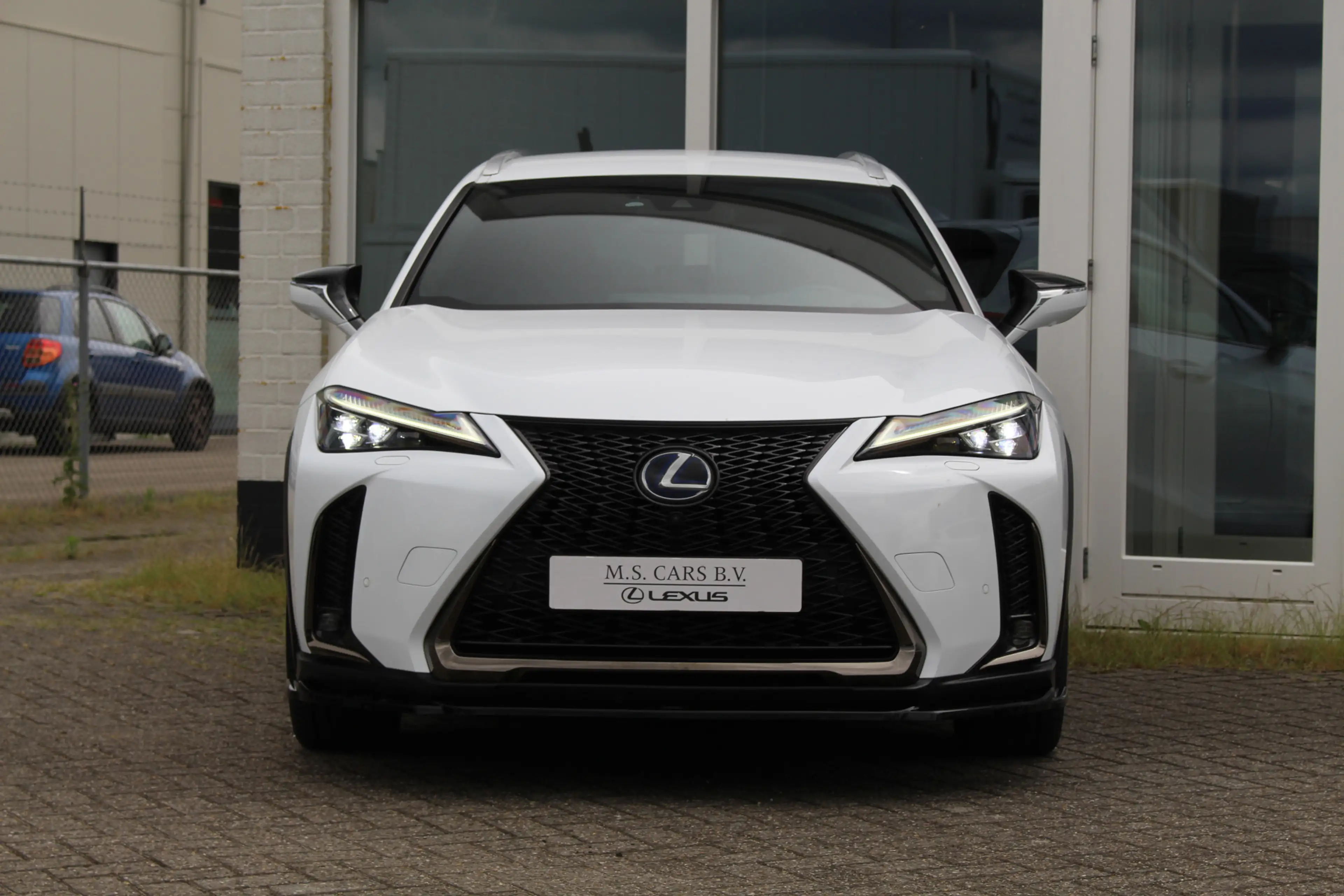Lexus UX 250h Hybride AWD F-Sport Premium I Wit Metallic I Mark — photo 3