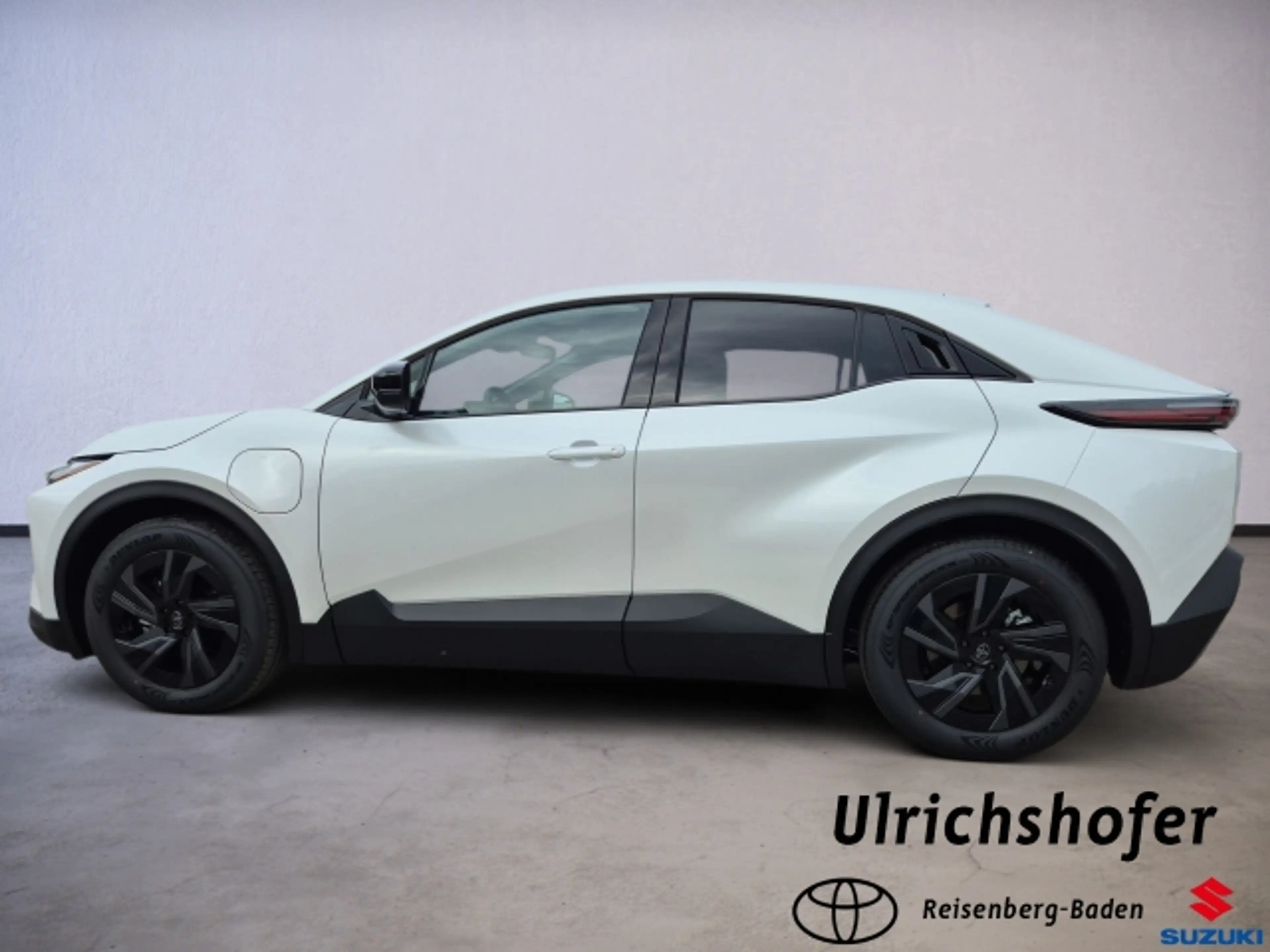 Toyota C-HR+ C-HR+ Teamplayer — photo 6