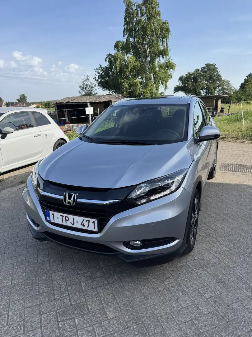 Honda HR-V 1.5 i-VTEC CVT Executive - 1