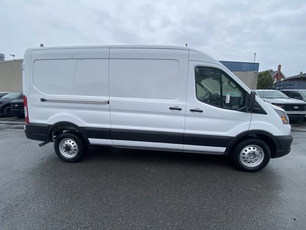 Ford Transit Cargo Van photo Ford Transit Cargo Van