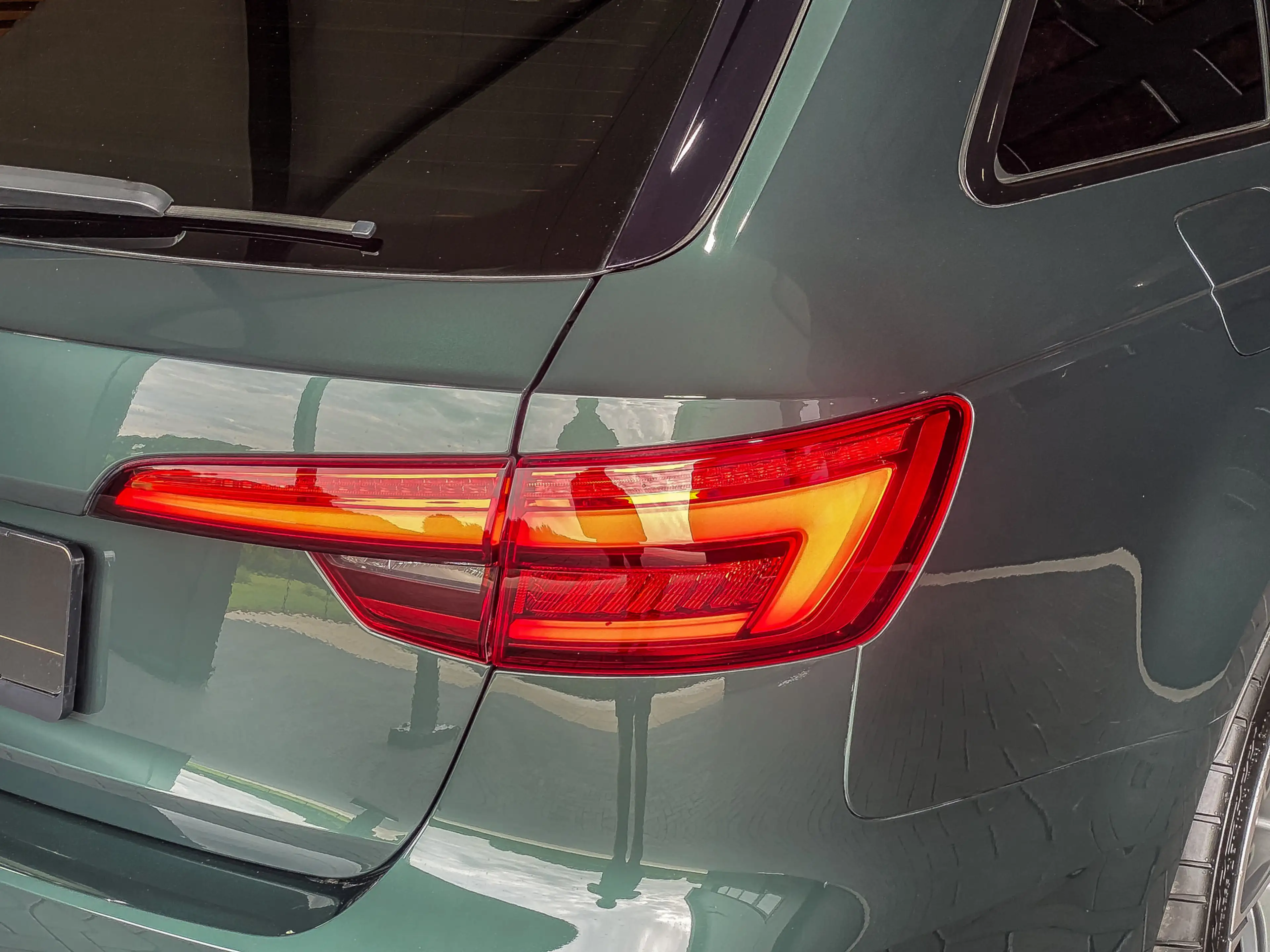 Audi S4 Avant 3.0 TFSI 354pk Quattro Pro Line Plus | UNIEK — photo 40