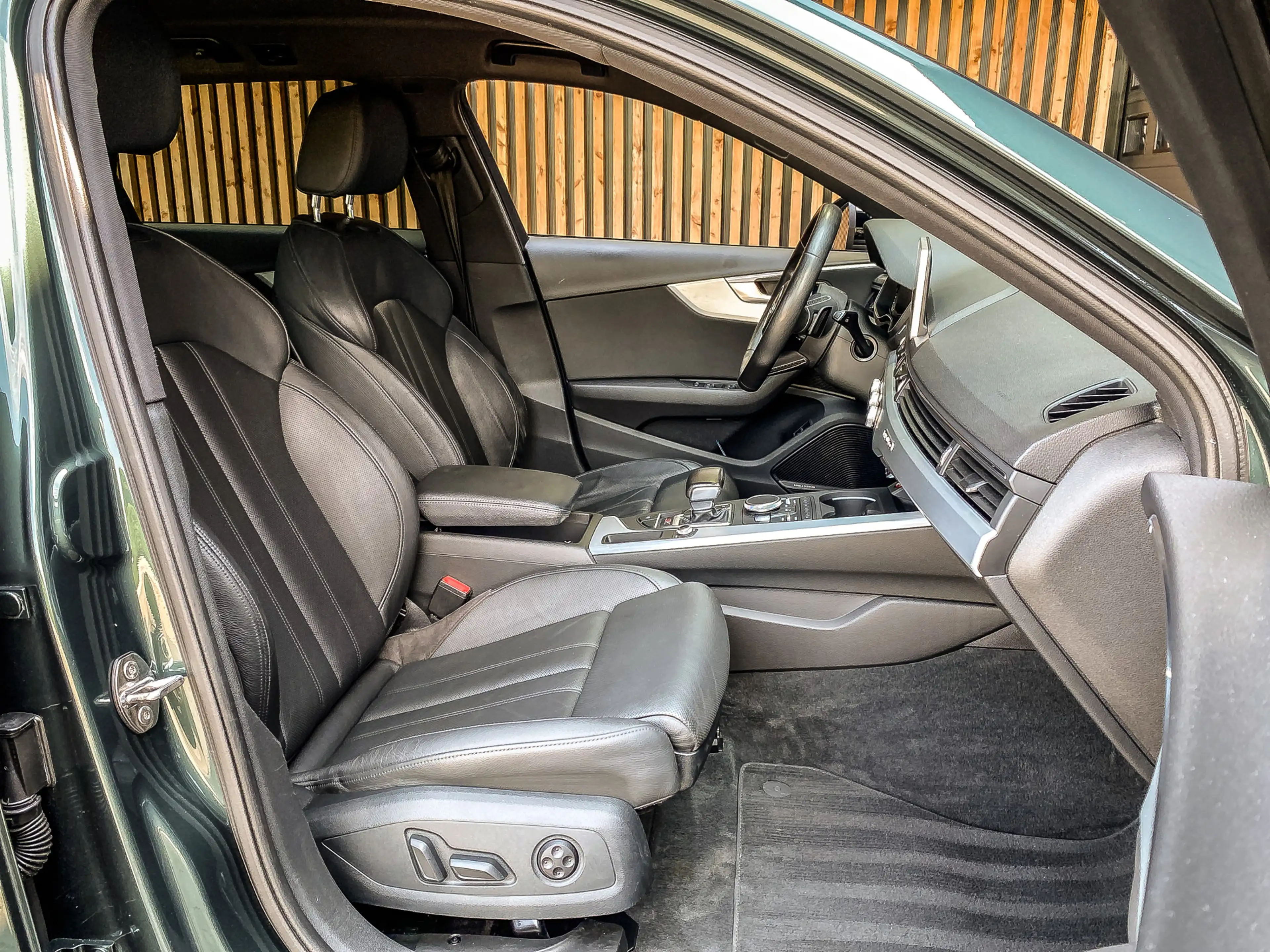 Audi S4 Avant 3.0 TFSI 354pk Quattro Pro Line Plus | UNIEK — photo 15