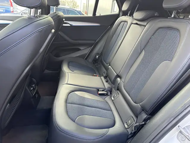 BMW X2 view 11