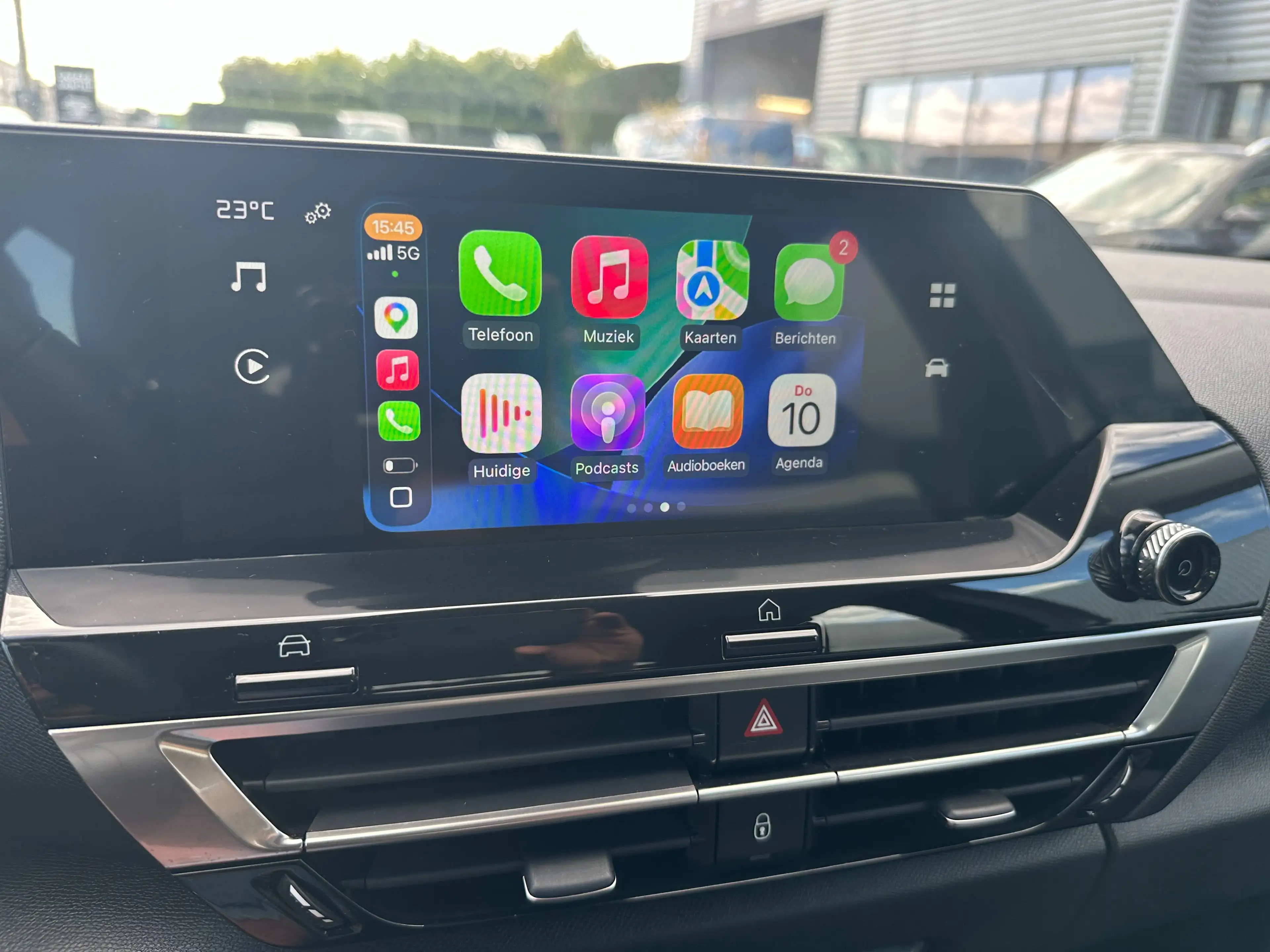 Citroen C4 C4 1.2 PureTech Feel S — photo 13