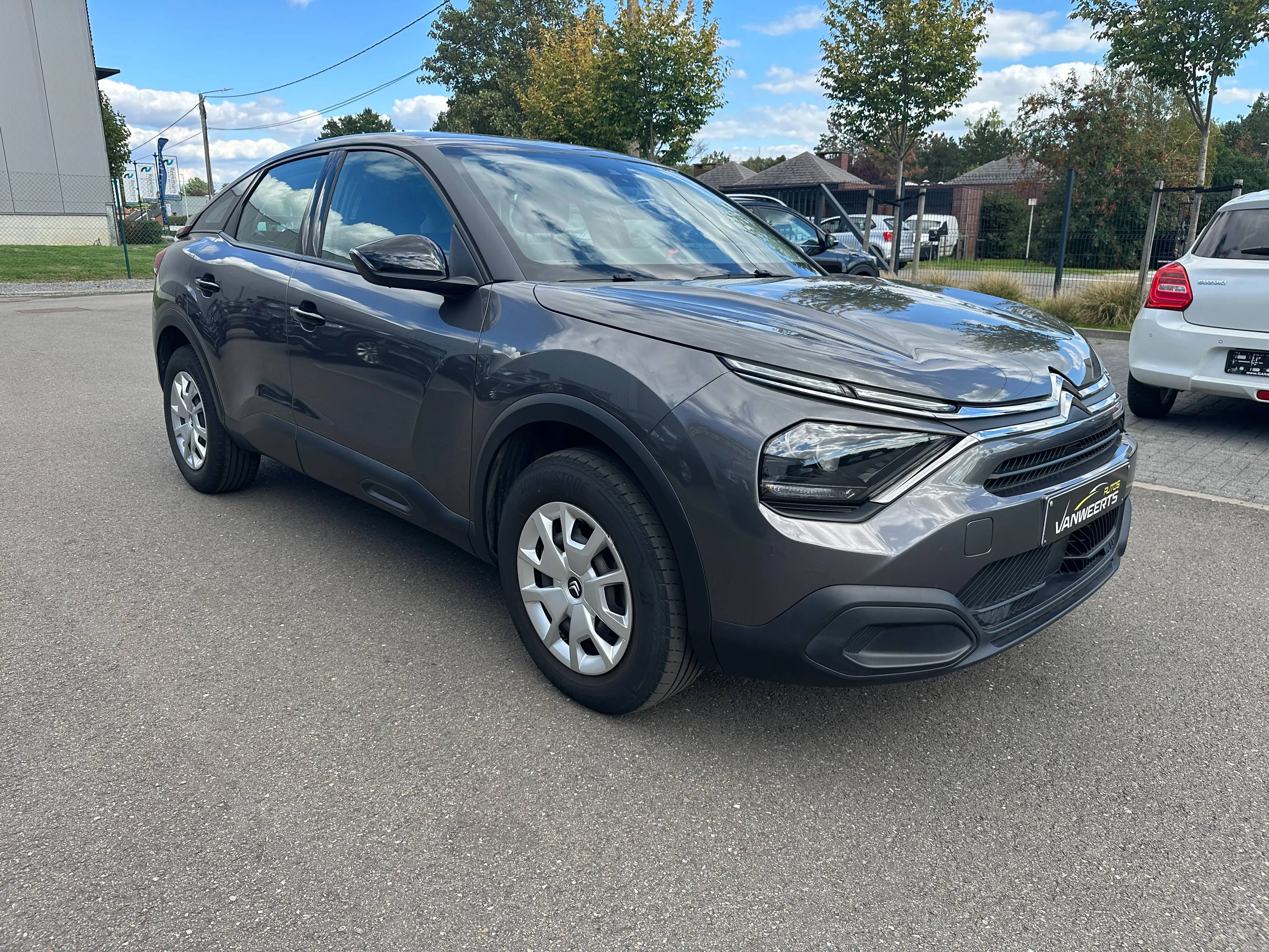Citroen C4 C4 1.2 PureTech Feel S — photo 3