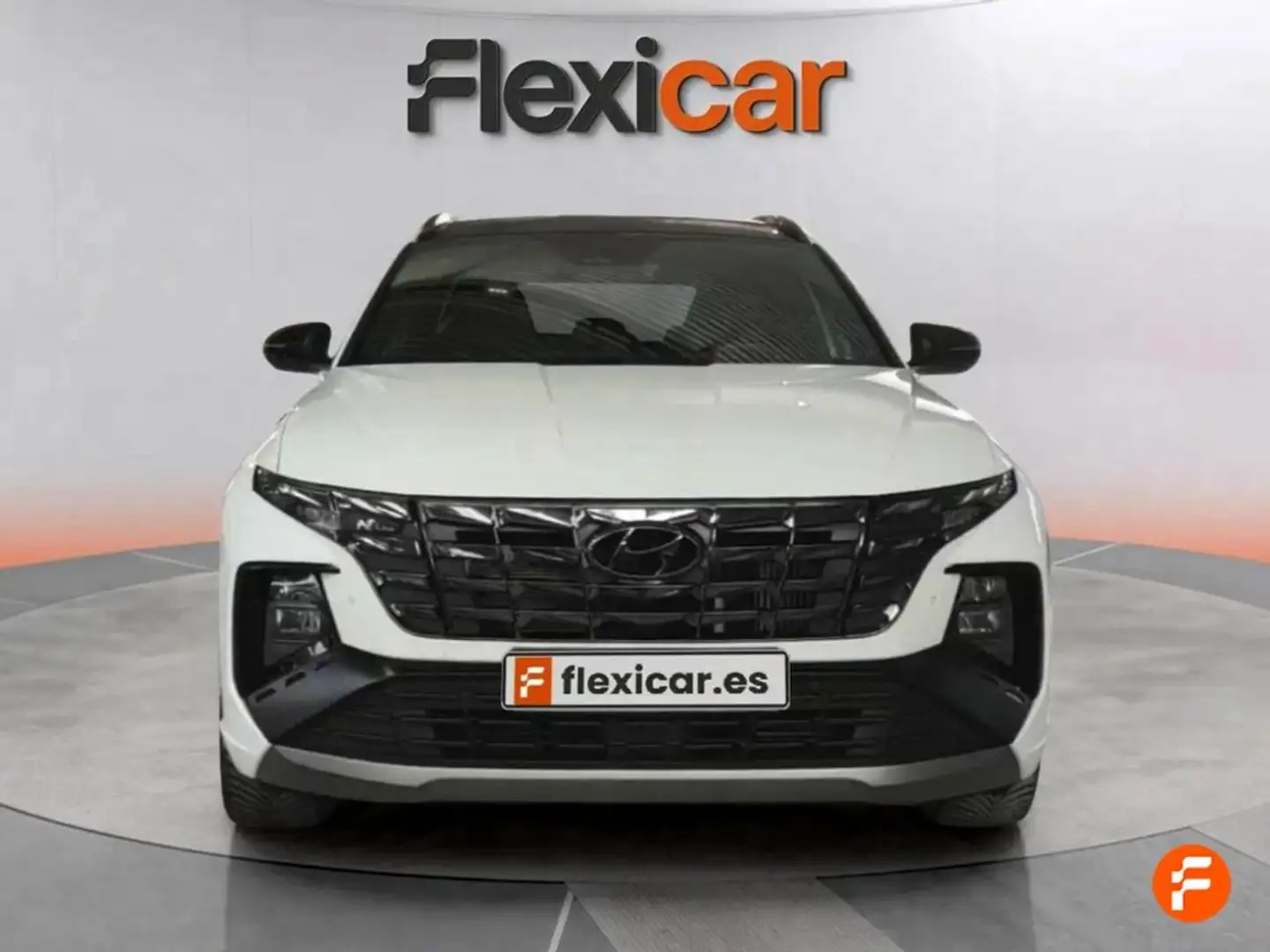 Hyundai TUCSON 1.6CRDI 100kW 48V NLine Sky Safe DCT 4x4 Jaune - 2