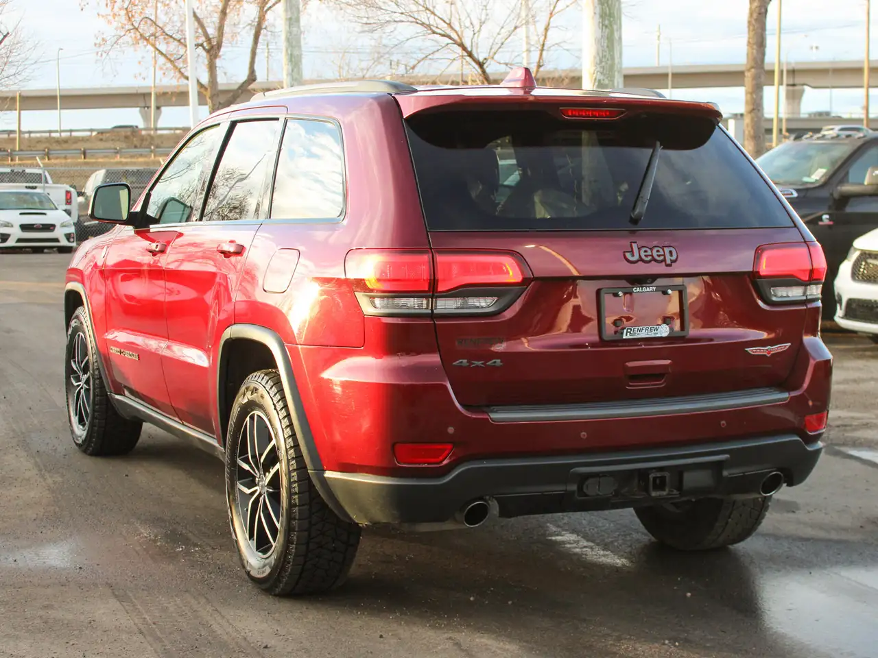 Jeep Grand Cherokee снимка Jeep Grand Cherokee