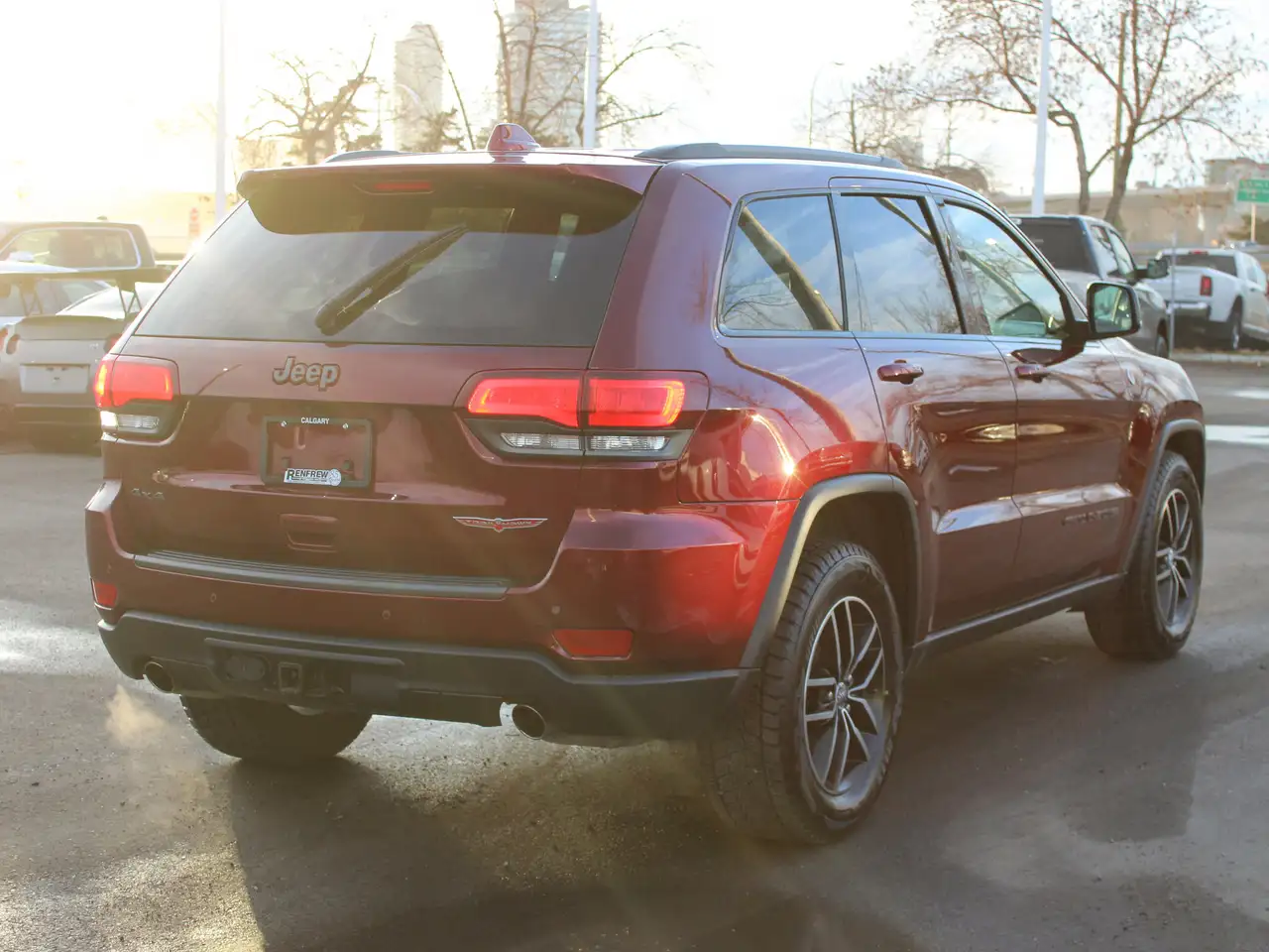 Jeep Grand Cherokee снимка Jeep Grand Cherokee