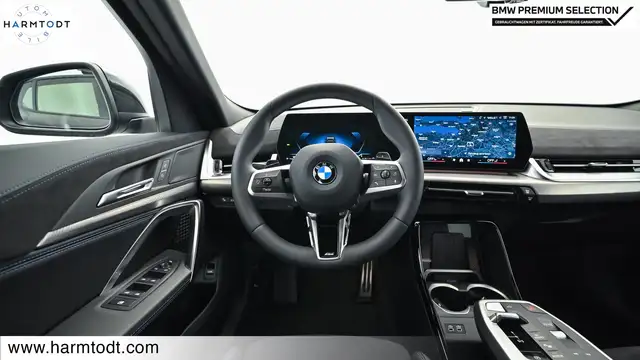 BMW X2 view 13