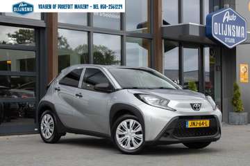 1.0 VVT-i MT|Adaptive Cruisecontrol|Grootlichtassi