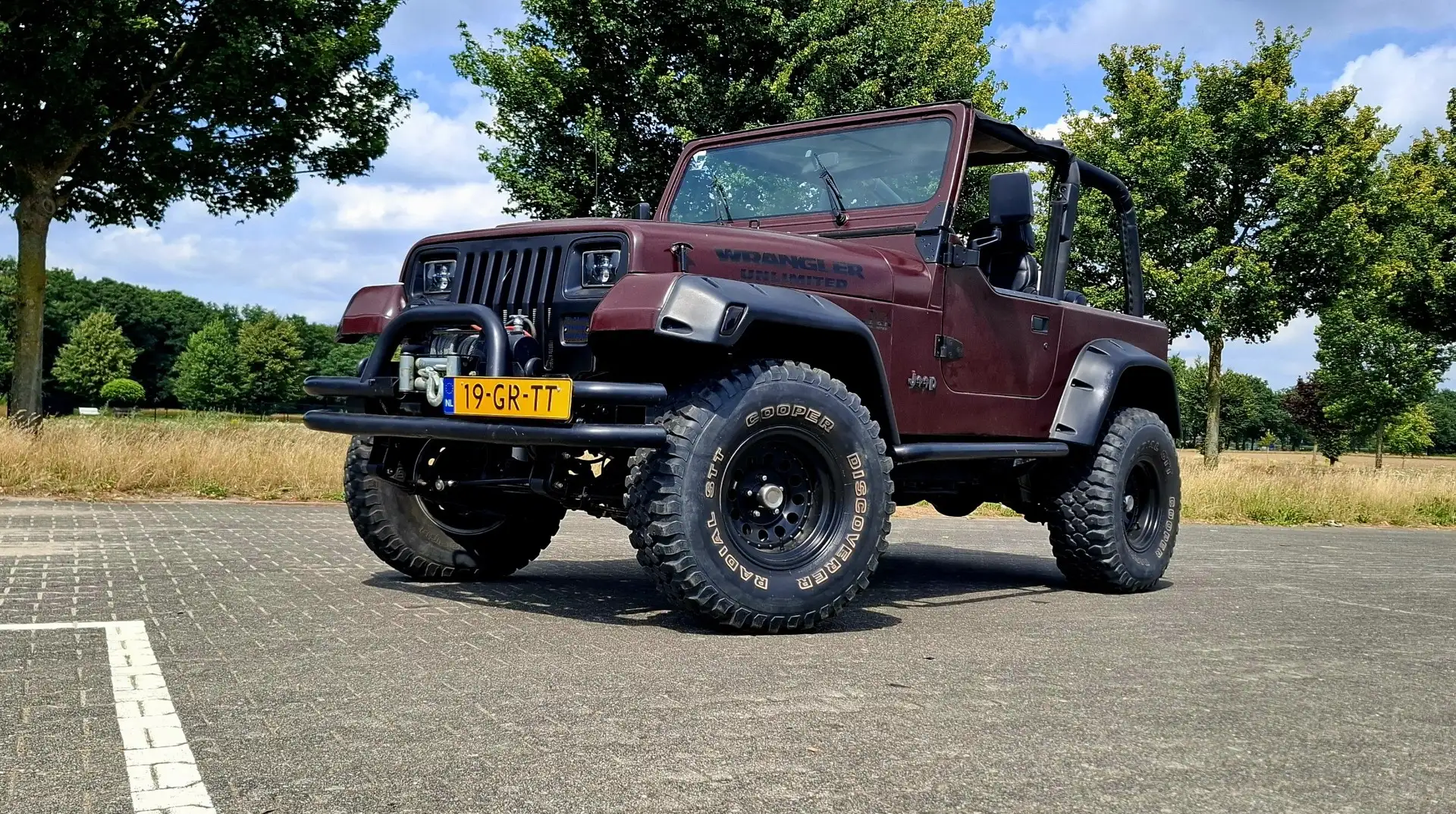 Jeep Wrangler 4.0 Rood - 2