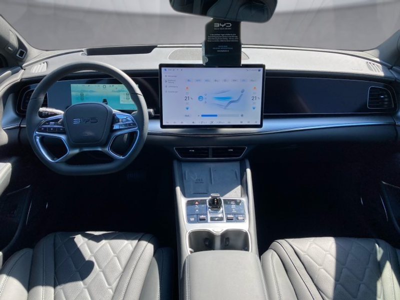 BYD Sealion 7 Excellence AWD MY2025 — photo 9