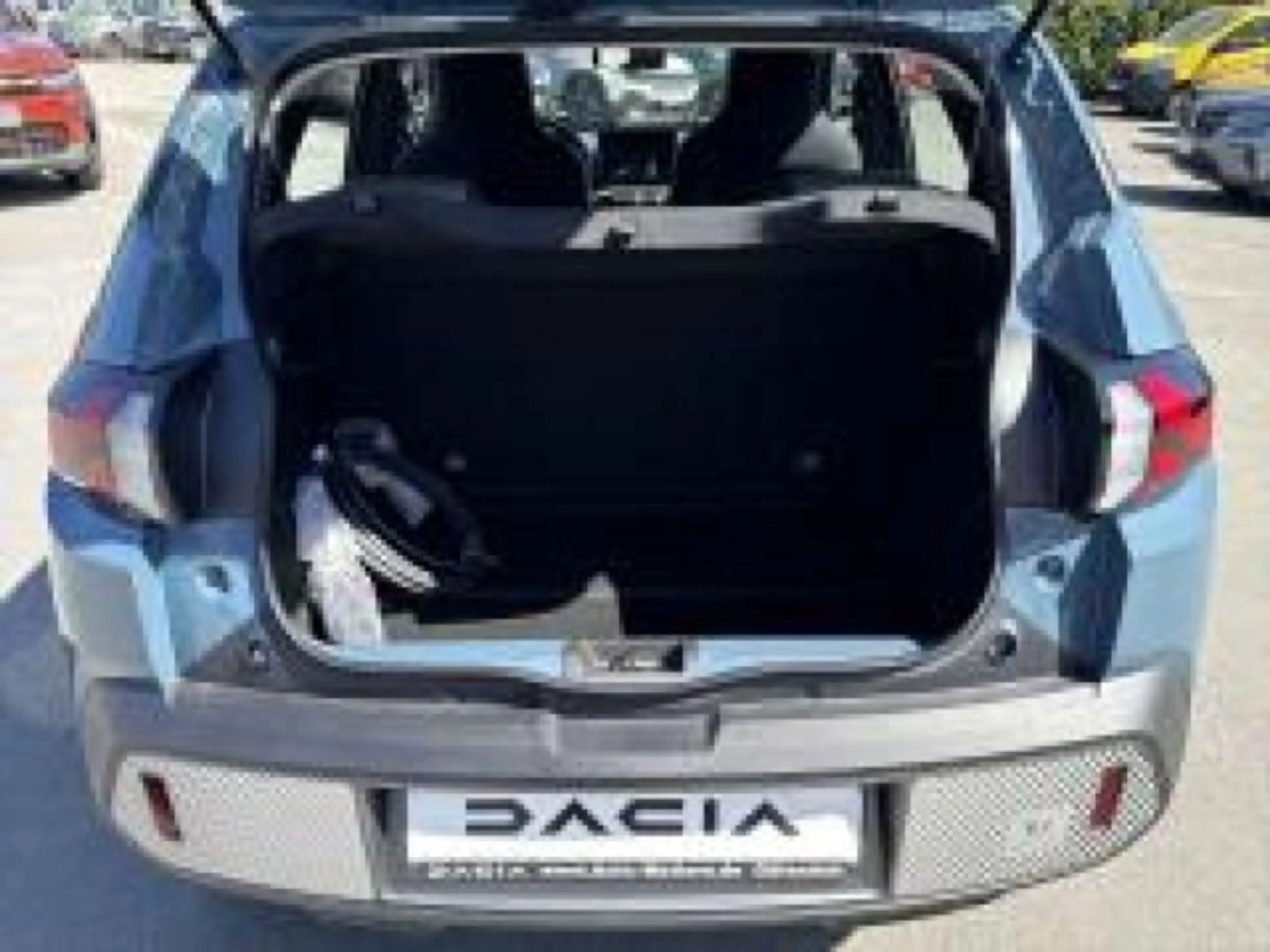 Dacia Spring Electric 100 Extreme — photo 8