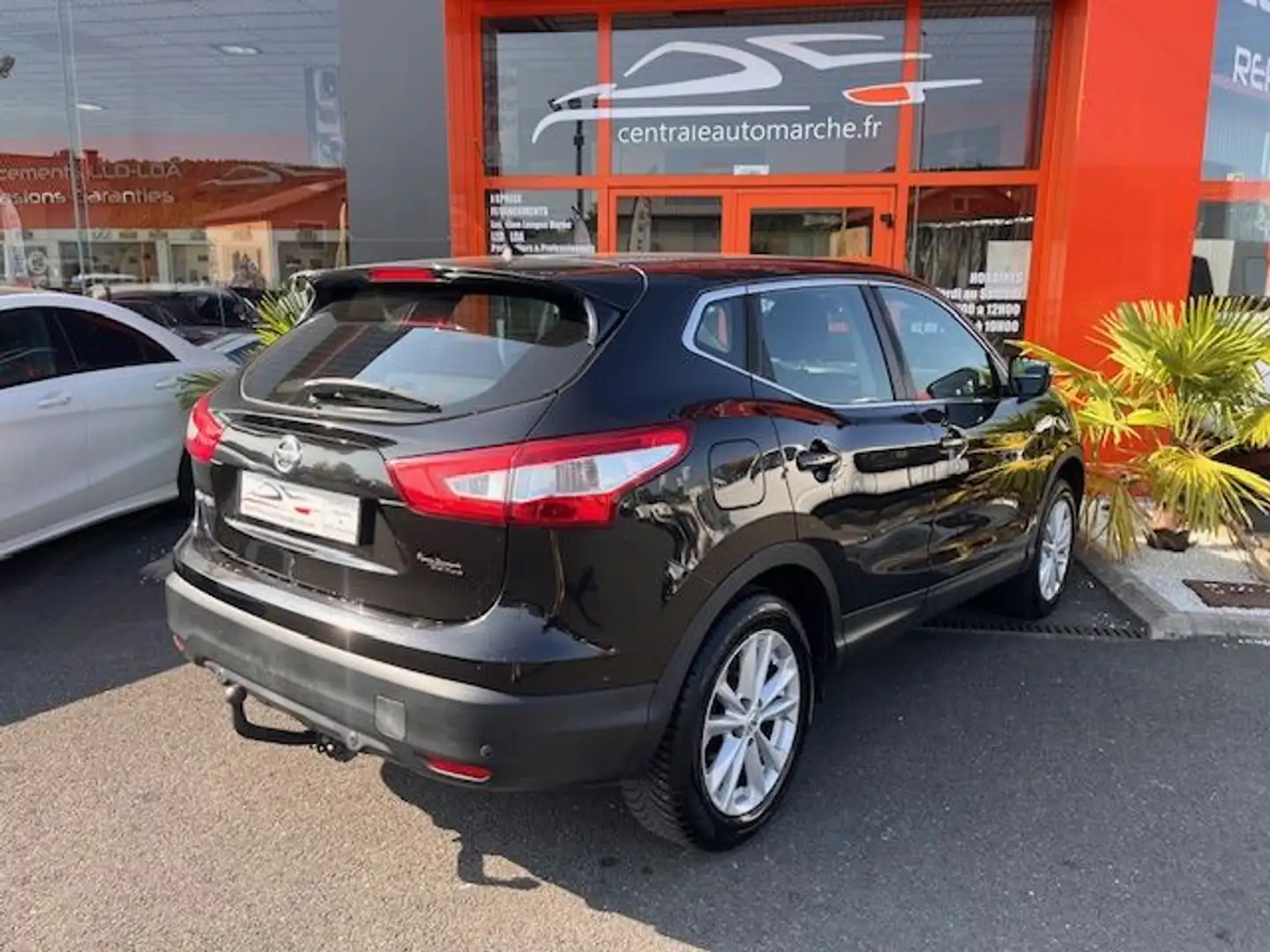 Nissan Qashqai 1.5 dCi 110 Acenta Noir - 2
