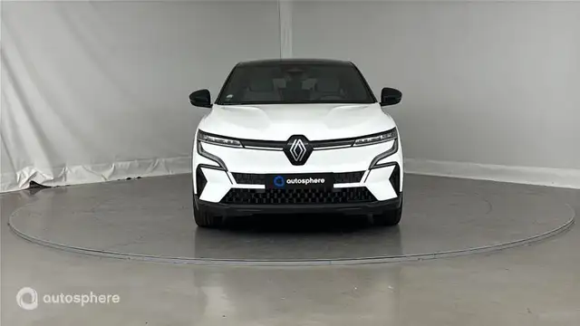 Renault Megane view 2