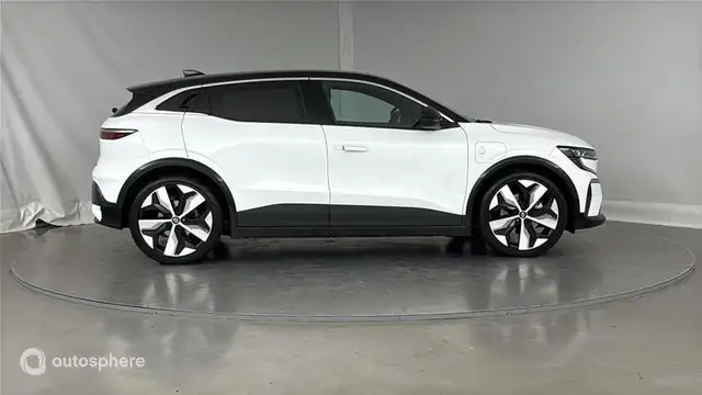 Renault Megane view 4