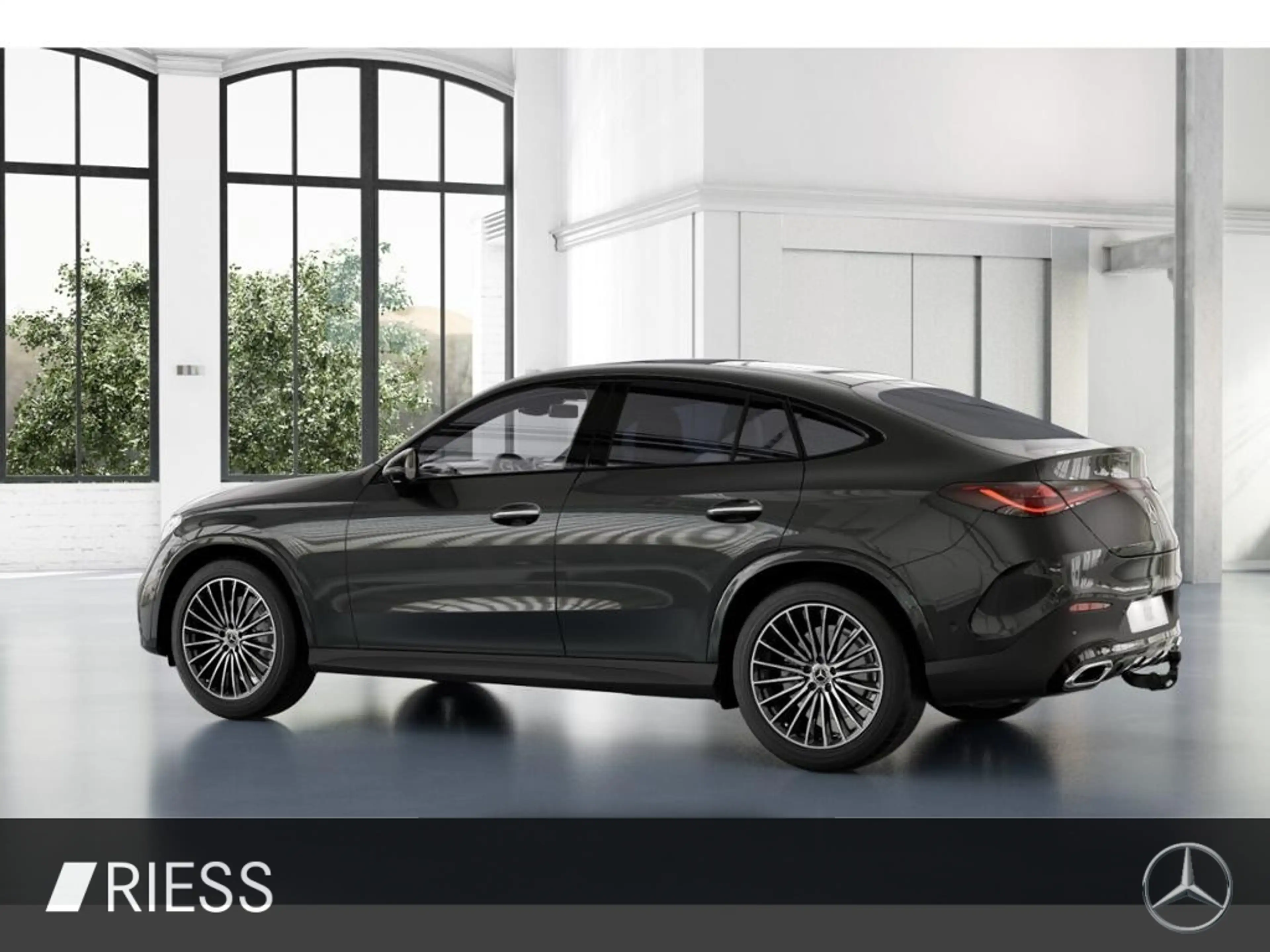 Mercedes-Benz GLC 220 d 4M Cp AMG Sport Night Distr Pano AHK Keyl 20" — photo 7