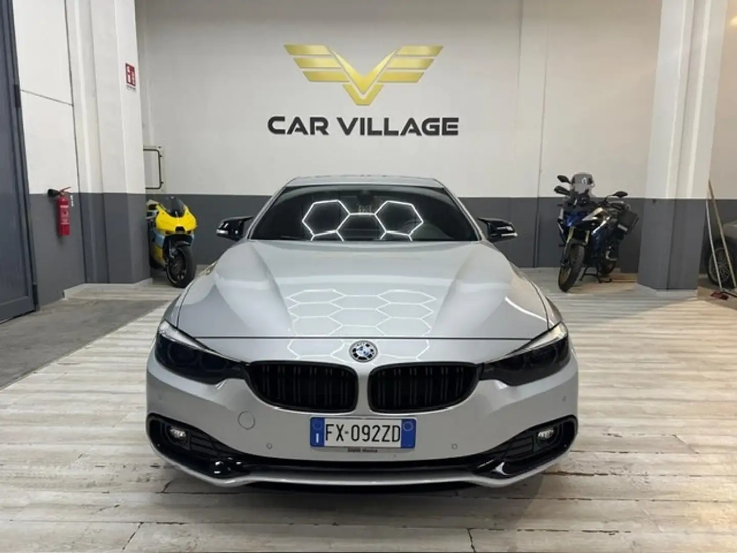 BMW 420 420d GranCoupé Sport Argent - 1