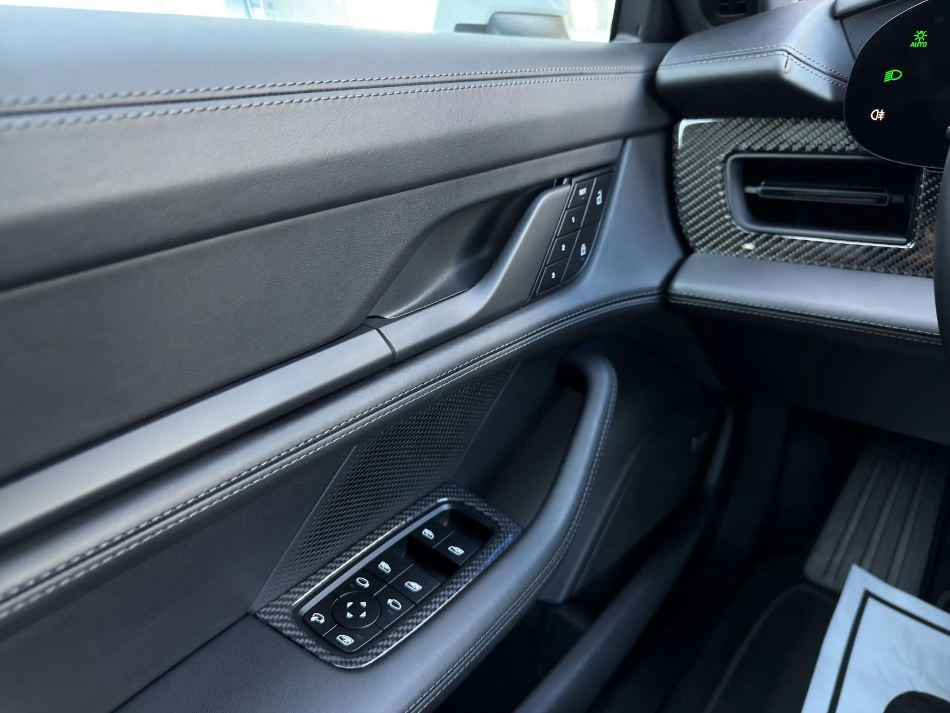 Porsche Taycan 4S Cross Turismo 83,7kWh — photo 15