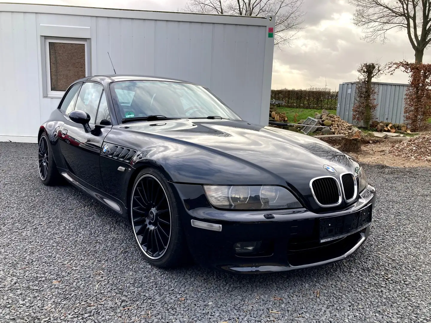 BMW Z3 Coupe 2.8 Automatik // Leder rot // Fekete - 2