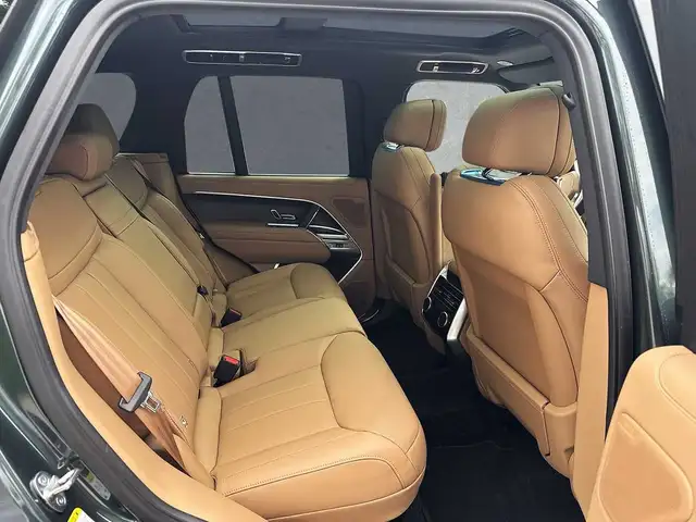Land Rover Range Rover view 5