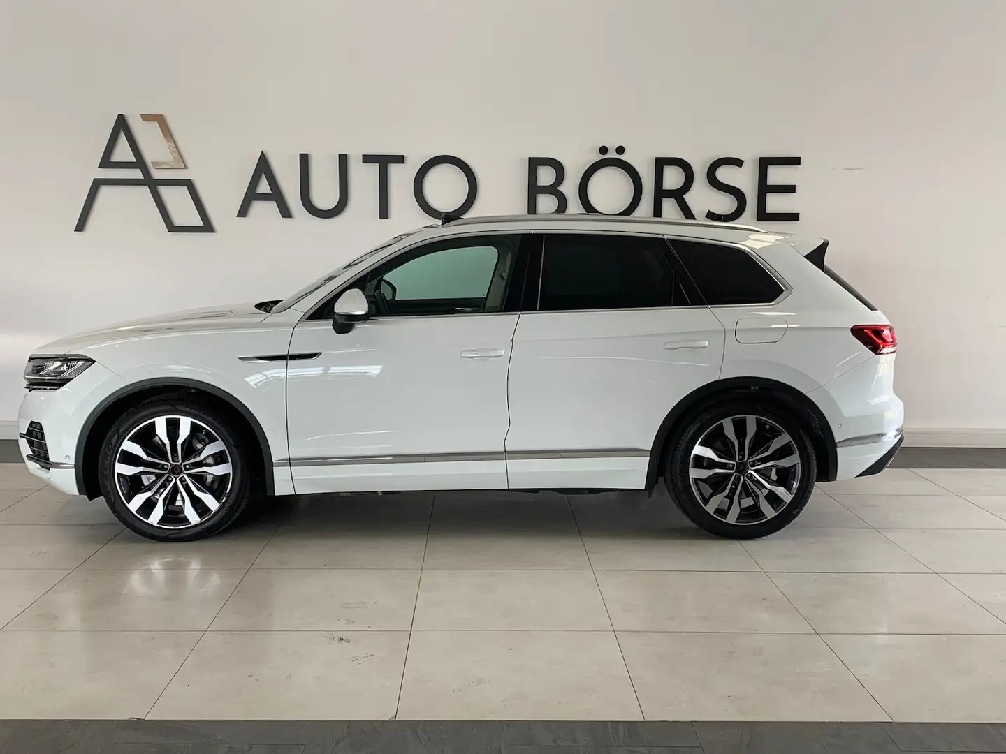 Volkswagen Touareg 4M ehybrid PANO*LEDER*ViCo*CAM*LUFT*LED* Weiß - 2