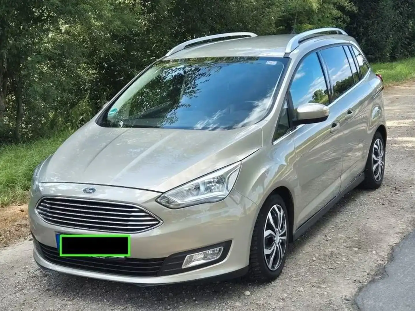 Ford Grand C-Max Grand C-Max 1.5 EcoBoost Start-Stopp-System Titani Gold - 1